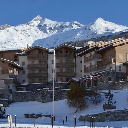 Spacieux 6 Pers Au Pied Des Pistes Avec Balcon Et Parking - Val-cenis - Fr-1-508-8 * Lanslevillard