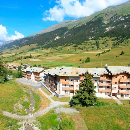 Apartment Spacieux 6 Pers Au Pied Des Pistes Avec Balcon Et Parking - Val-cenis - Fr-1-508-8 Lanslevillard